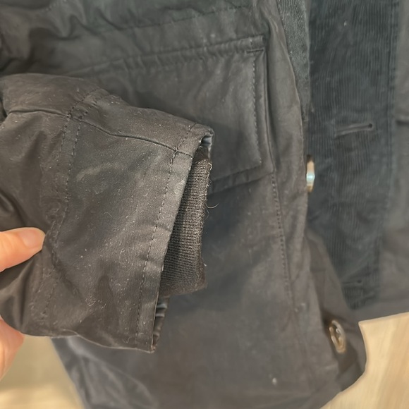 A&F down jacket - Picture 6 of 8